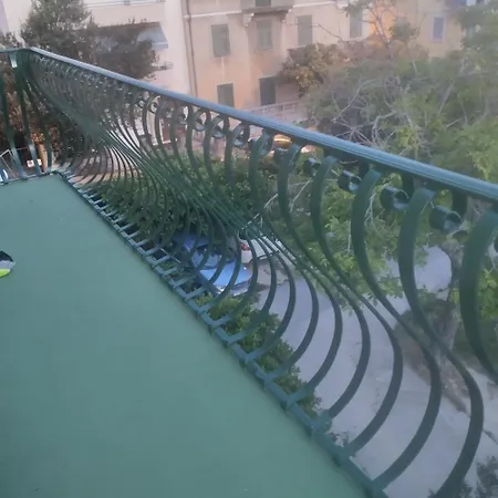 Pape Apartmán Split