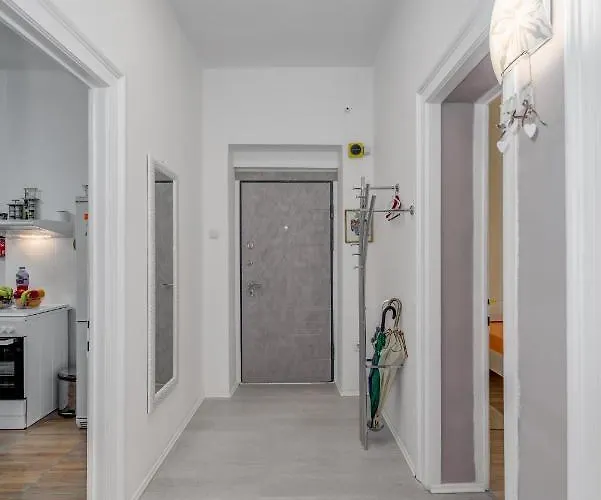 Apartment Pape Split